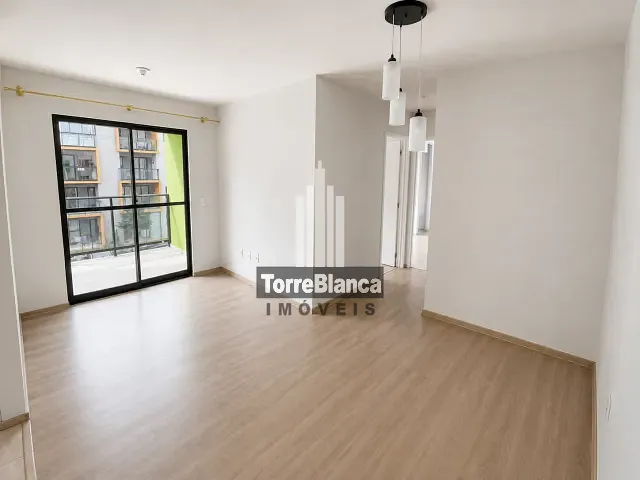 Apartamento com 60m² 2 quartos e 2 banheiros, à venda ou para alugar, no bairro Uvaranas em Ponta Grossa