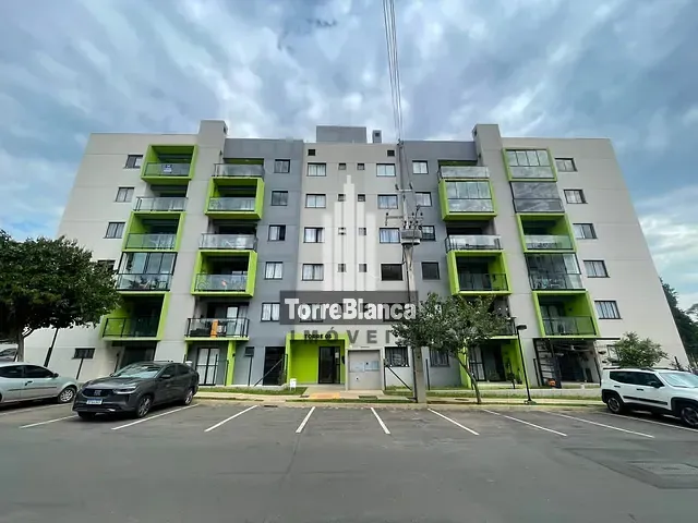 Apartamento com 60m² 2 quartos e 2 banheiros, à venda ou para alugar, no bairro Uvaranas em Ponta Grossa