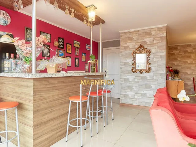 Apartamento 3 quartos e 3 banheiros, à venda, no bairro Centro Cívico em Curitiba