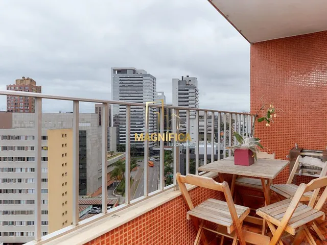Apartamento 3 quartos e 3 banheiros, à venda, no bairro Centro Cívico em Curitiba