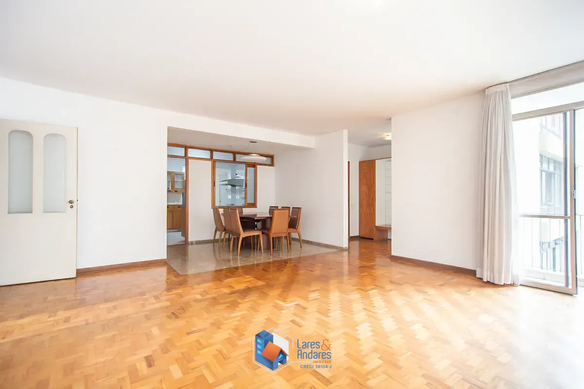 Apartamento, 3 quartos, 216 m² - Foto 2