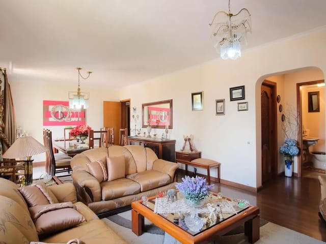 Apartamento com 150m² 4 quartos e 5 banheiros, para alugar, no bairro Vila Gomes Cardim em São Paulo