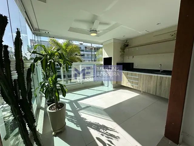 Apartamento 3 quartos e 4 banheiros, à venda, no bairro Recreio dos Bandeirantes em Rio de Janeiro