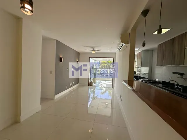 Apartamento 3 quartos e 4 banheiros, à venda, no bairro Recreio dos Bandeirantes em Rio de Janeiro