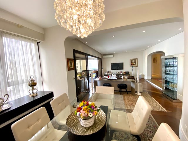 Foto do Apartamento - Apartamento tipo para venda em Jardim Paulista com 4 quartos, sendo 2 suítes, 187m² | Lares e Andares Imóveis