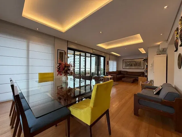 Apartamento 3 quartos e 4 banheiros, à venda, no bairro Moema em São Paulo