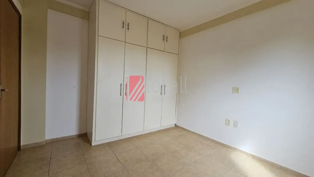 Apartamento com 2 quartos à venda e aluguel, 75m² — foto 8 de 12