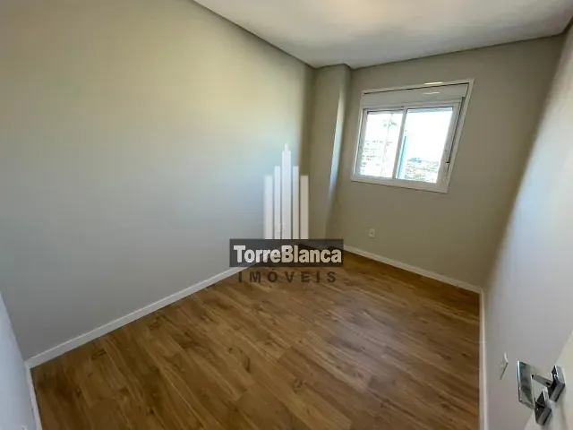 Apartamento com 192m² 3 quartos e 2 banheiros, para alugar, no bairro Centro em Ponta Grossa