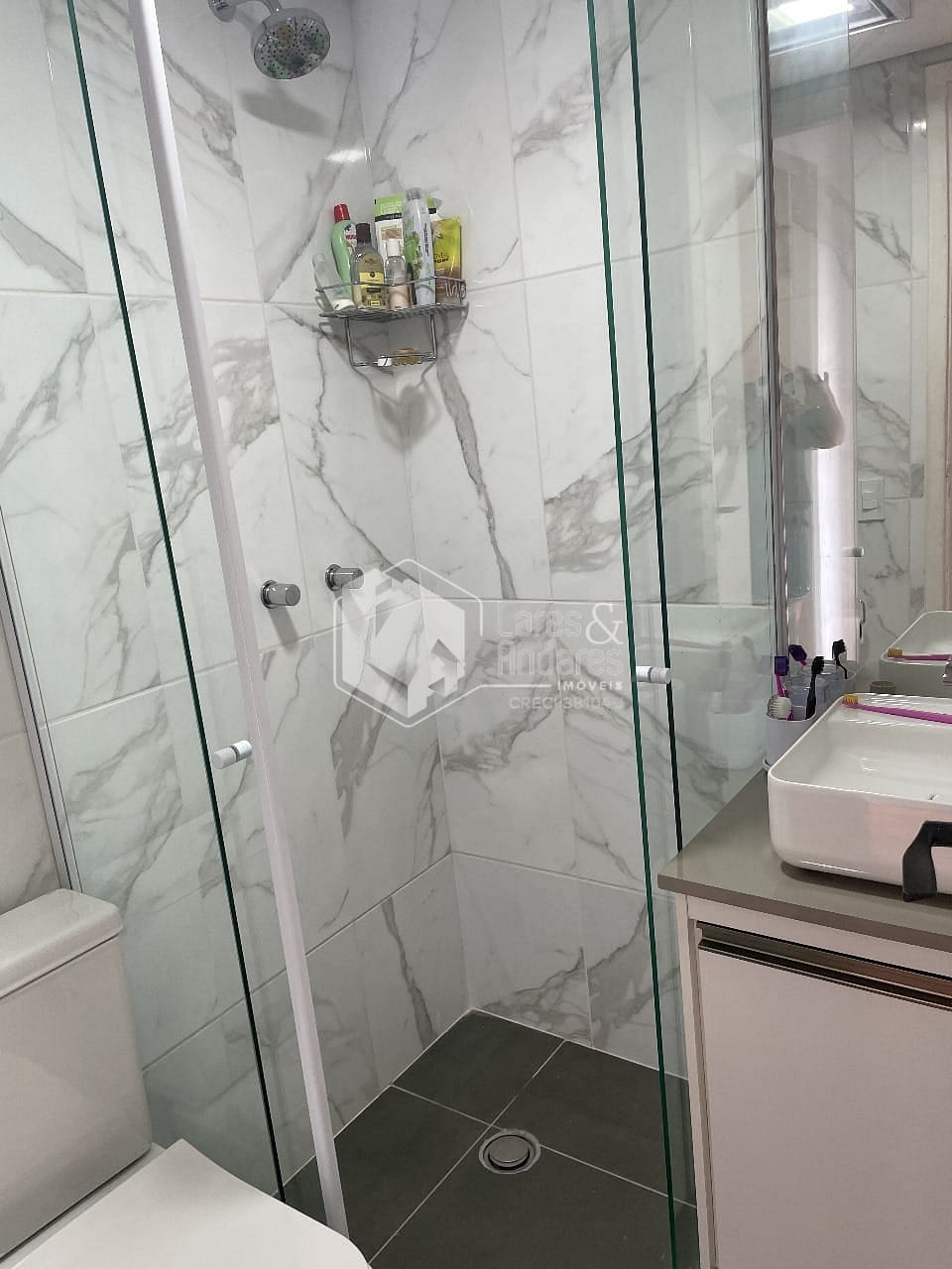 Apartamento à venda com 3 quartos, 75m² - Foto 15