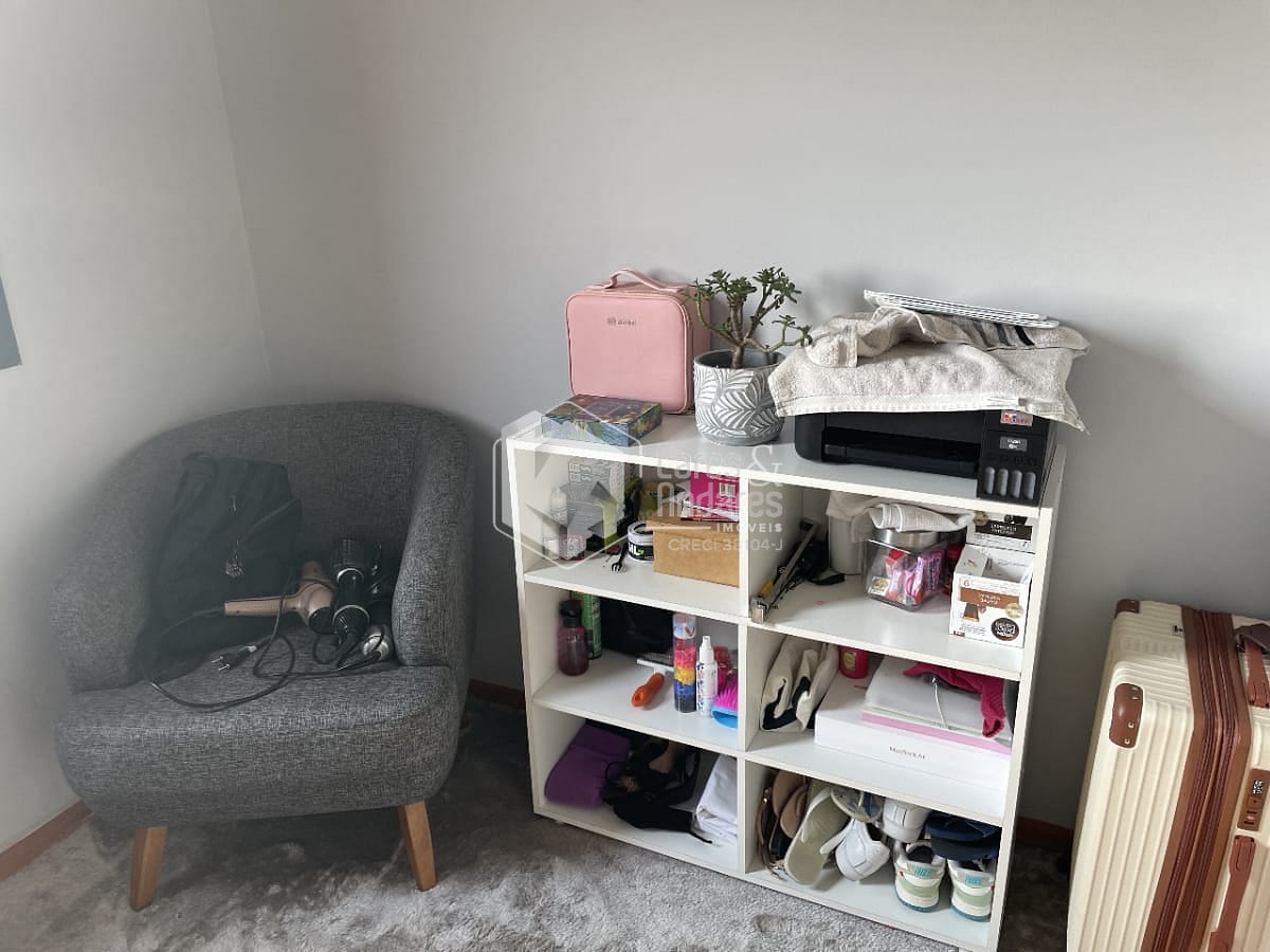 Apartamento à venda com 3 quartos, 75m² - Foto 11