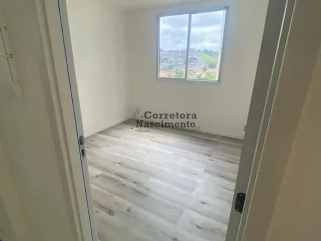 Apartamento 2 quartos e 1 banheiro, para alugar, no bairro Jardim Paraíso em Jacareí