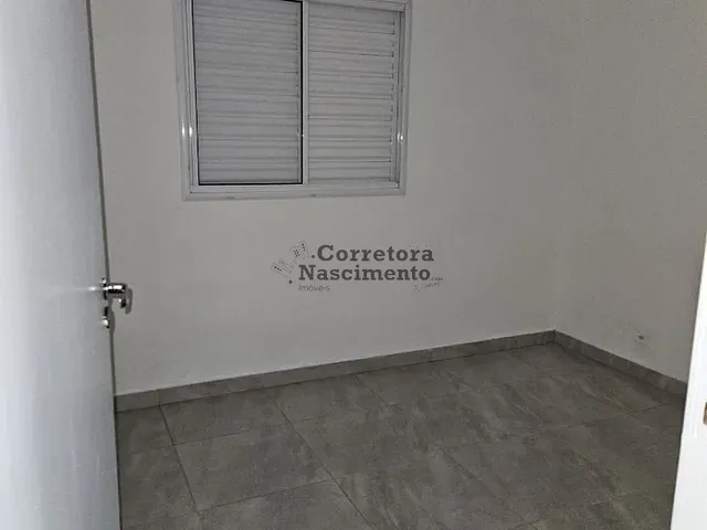 Apartamento 2 quartos e 1 banheiro, para alugar, no bairro Jardim Coleginho em Jacareí