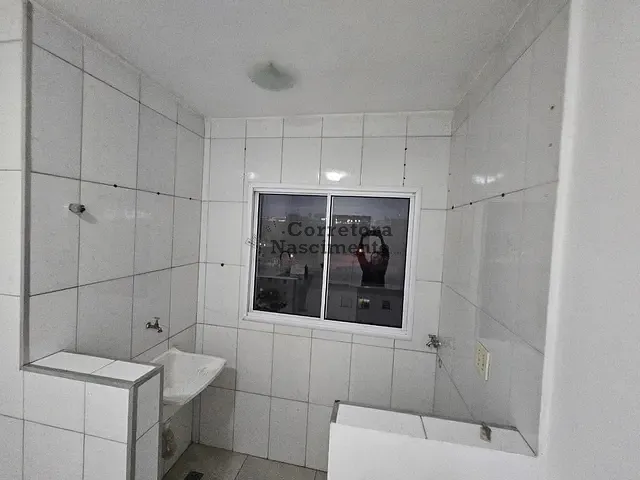 Apartamento 2 quartos e 1 banheiro, para alugar, no bairro Jardim Coleginho em Jacareí