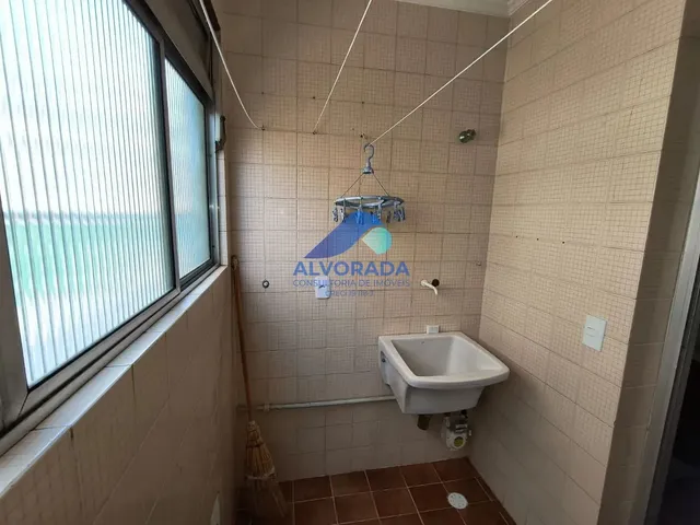 Apartamento com 10m² 3 quartos e 2 banheiros, à venda, no bairro Jardim Simus em Sorocaba