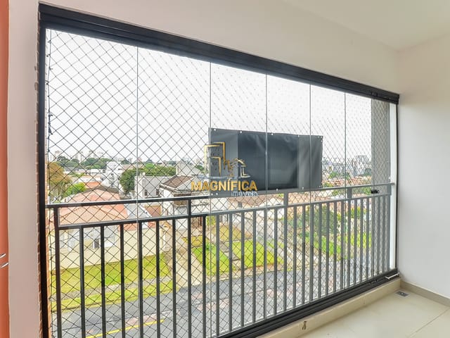 Apartamento 3 quartos e 3 banheiros, à venda, no bairro Lindóia em Curitiba