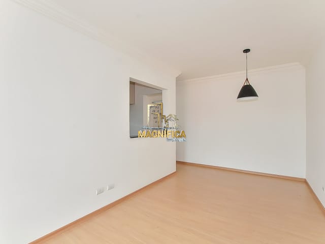 Apartamento 3 quartos e 3 banheiros, à venda, no bairro Lindóia em Curitiba