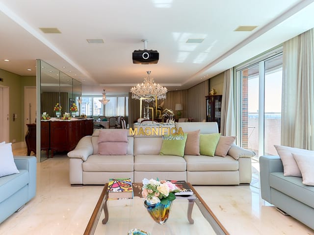 Apartamento 4 quartos e 9 banheiros, à venda, no bairro Batel em Curitiba