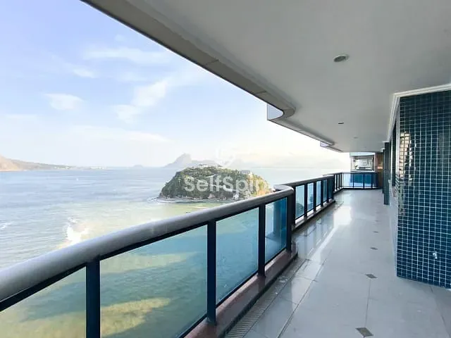 Apartamento 3 quartos e 2 banheiros, para alugar, no bairro Boa Viagem em Niterói