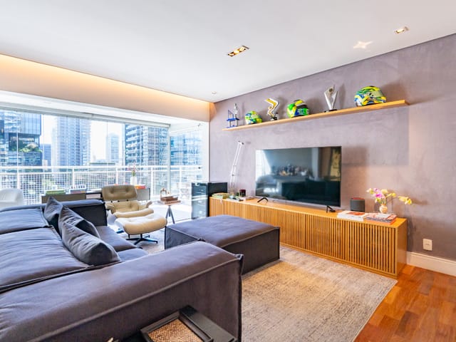 Foto do Apartamento - Apartamento para venda em Itaim Bibi com 3 quartos, sendo 3 suítes , 169m² | Lares e Andares Imóveis