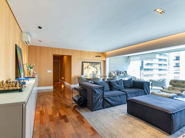Foto do Apartamento - Apartamento para venda em Itaim Bibi com 3 quartos, sendo 3 suítes , 169m² | Lares e Andares Imóveis