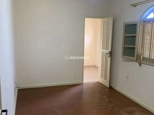 Apartamento 2 quartos e 2 banheiros, para alugar, no bairro Parque Califórnia em Campos dos Goytacazes