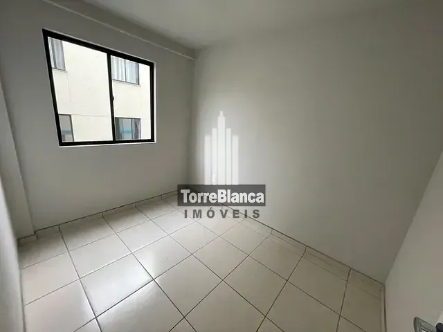 Apartamento com 60m² 2 quartos e 1 banheiro, para alugar, no bairro Colônia Dona Luíza em Ponta Grossa