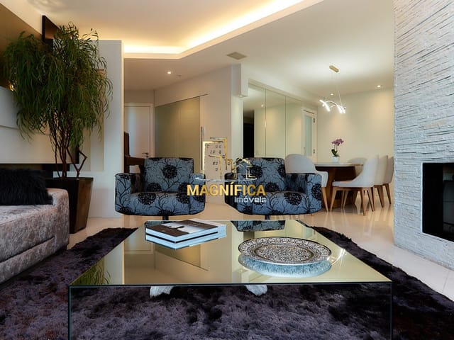 Apartamento 3 quartos e 8 banheiros, à venda, no bairro Batel em Curitiba