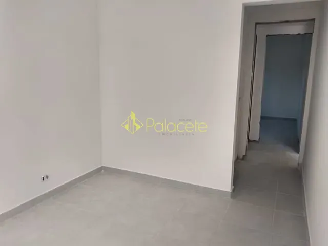 Apartamento 2 quartos e 2 banheiros, à venda, no bairro Itaguá em Ubatuba