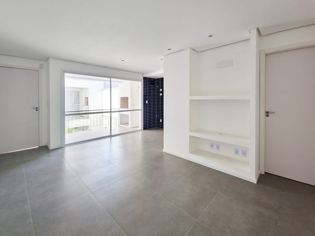 Apartamento com 85m² 2 quartos e 1 banheiro, à venda, no bairro Centro em Pelotas