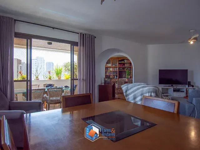 Apartamento com 209m² 4 quartos e 5 banheiros, à venda, no bairro Campo Belo em São Paulo
