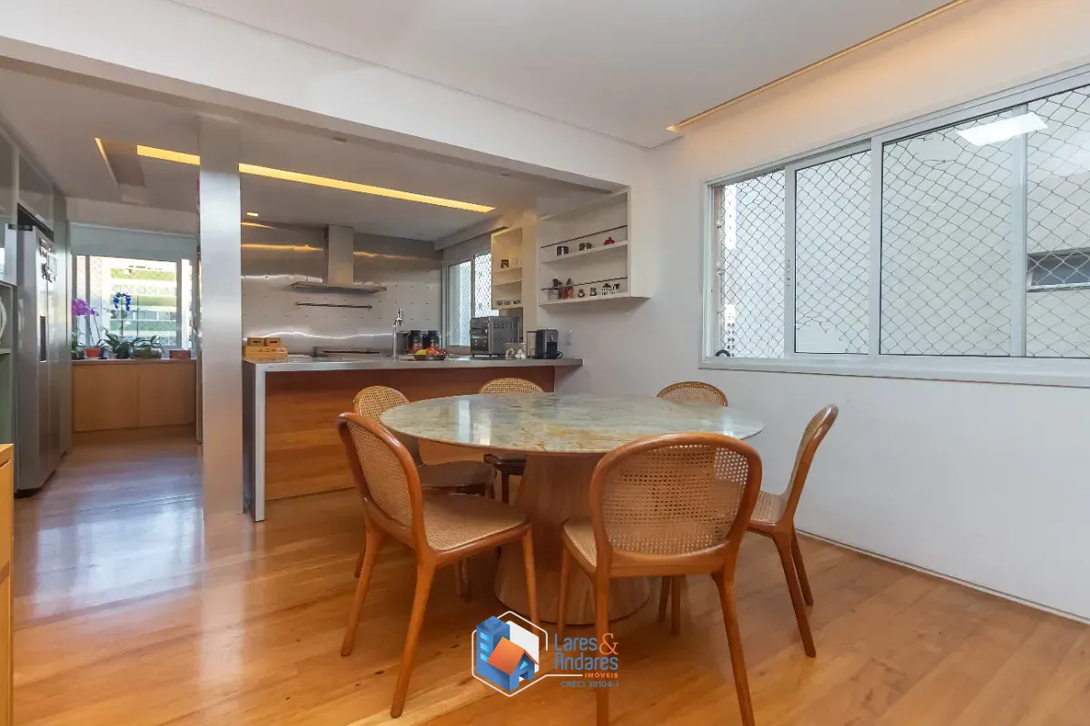 Apartamento, 3 quartos, 130 m² - Foto 1