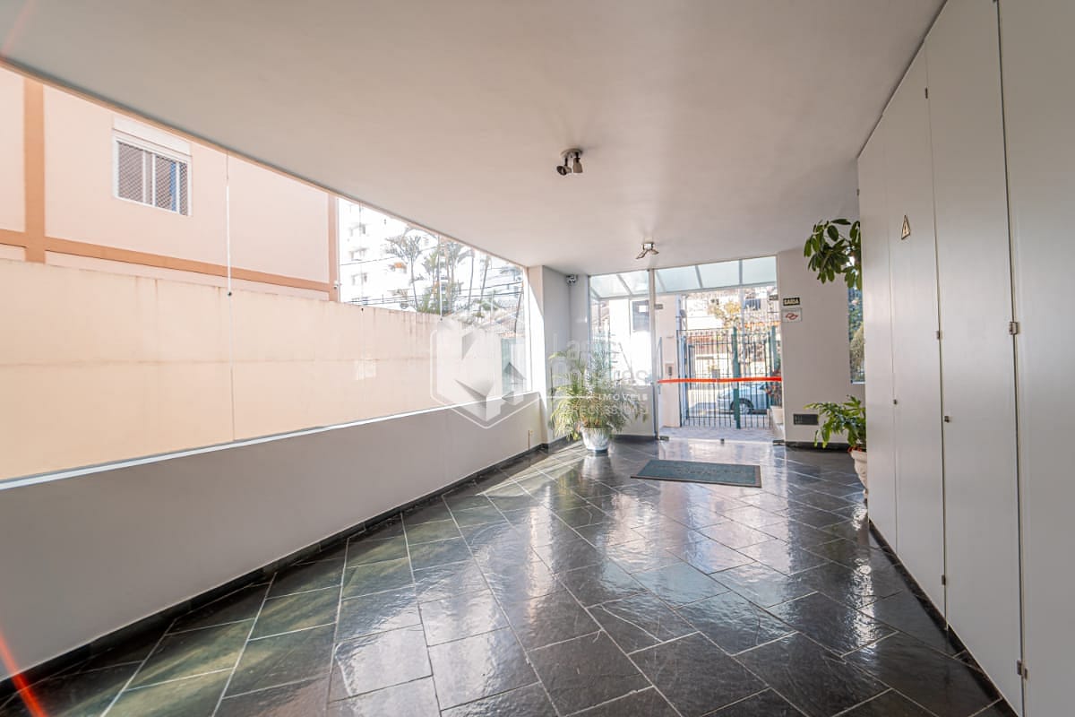 Apartamento à venda com 3 quartos, 83m² - Foto 20