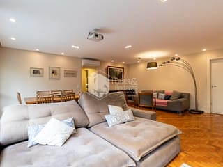 Foto do Apartamento-Apartamento tipo para venda em Santo Amaro com 4 quartos, sendo 1 suíte, 160m²