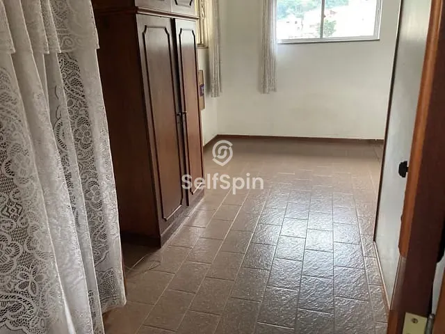 Apartamento 1 quarto e 1 banheiro, para alugar, no bairro Pe Pequeno em Niterói