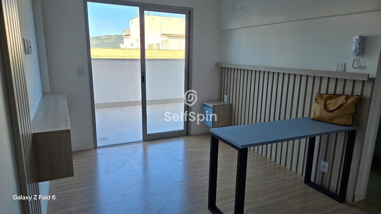 Apartamento, 1 quarto, 90 m² - Foto 1