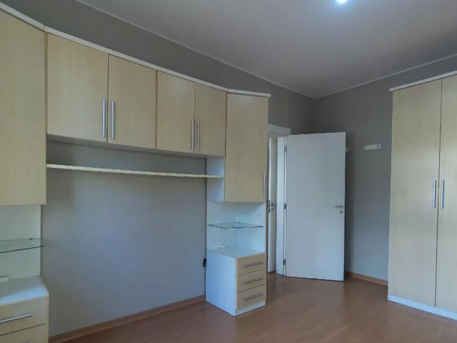 Apartamento com 90m² 2 quartos e 2 banheiros, à venda, no bairro Santa Cecília em Porto Alegre