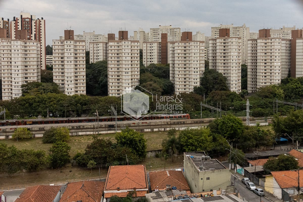 Apartamento à venda com 2 quartos, 75m² - Foto 32