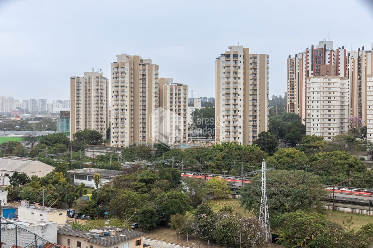 Apartamento à venda com 2 quartos, 75m² - Foto 37