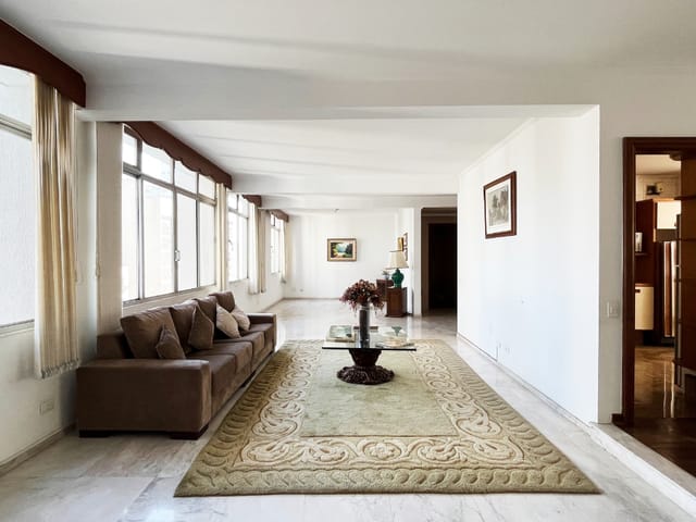 Foto do Apartamento - Apartamento tipo para venda em Higienópolis com 3 quartos, sendo 1 suíte, 213m² | Lares e Andares Imóveis