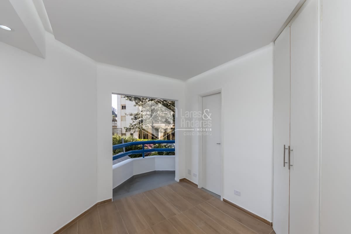 Apartamento à venda com 1 quarto, 45m² - Foto 17