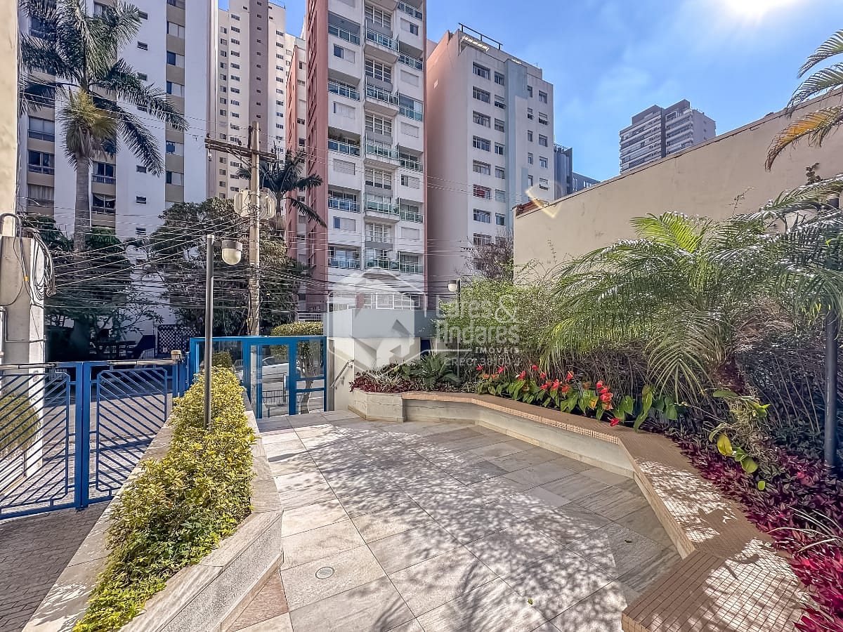 Apartamento à venda com 1 quarto, 45m² - Foto 28