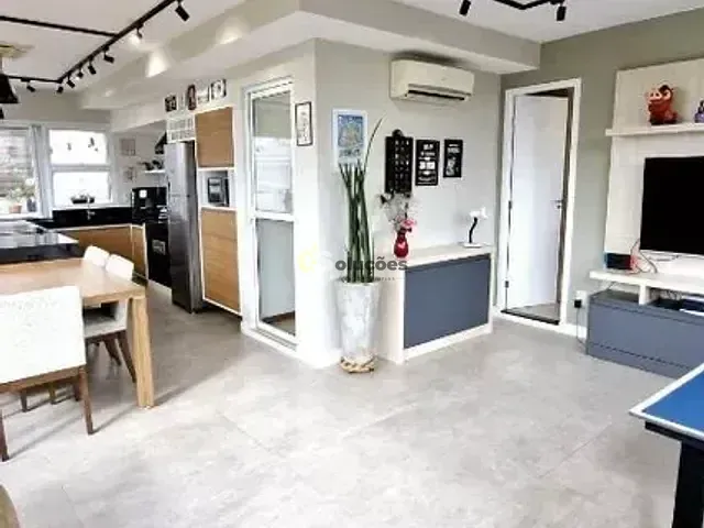 Apartamento 3 quartos e 3 banheiros, à venda, no bairro Vila Ipojuca em São Paulo