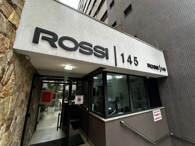 Apartamento 1 quarto e 1 banheiro, à venda, no bairro Cristo Rei em Curitiba