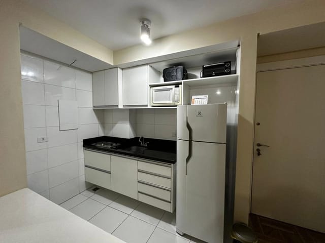 Apartamento 1 quarto e 1 banheiro, à venda, no bairro Cristo Rei em Curitiba