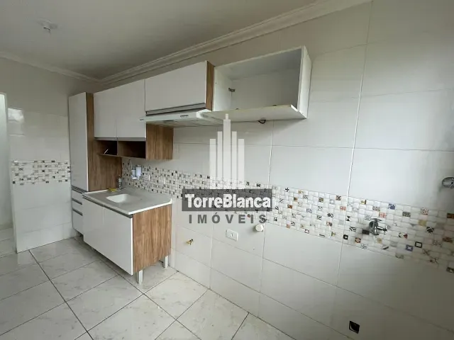 Apartamento com 70m² 3 quartos e 2 banheiros, para alugar, no bairro Uvaranas em Ponta Grossa