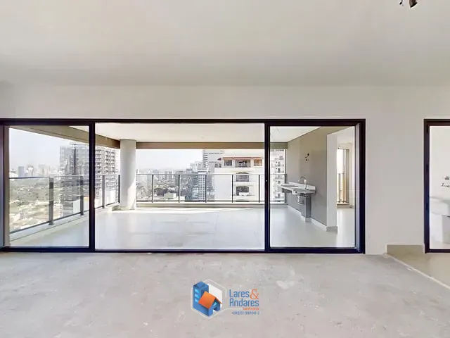 Apartamento com 1205m² 4 quartos e 3 banheiros, à venda, no bairro Pinheiros em São Paulo