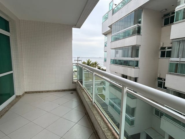 Foto do Apartamento - Apartamento para locação de 3 quartos e 2 vagas em Praia de  Piratininga, Niterói, RJ | SelfSpin