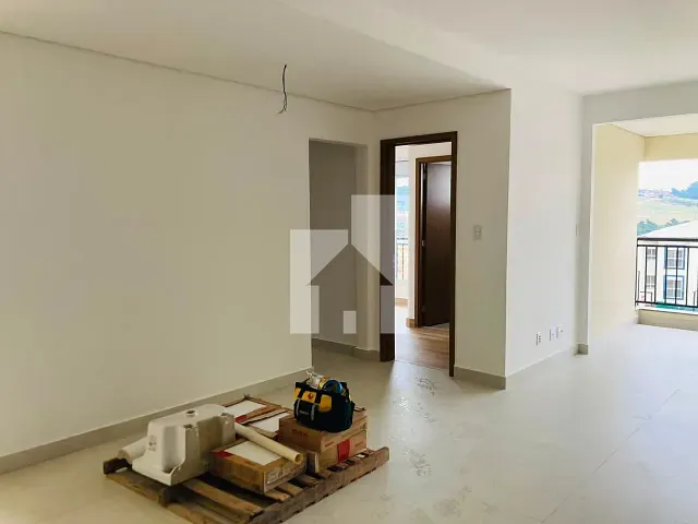 Apartamento 2 quartos e 2 banheiros, à venda, no bairro Residencial Jardim Perolla II em Itupeva