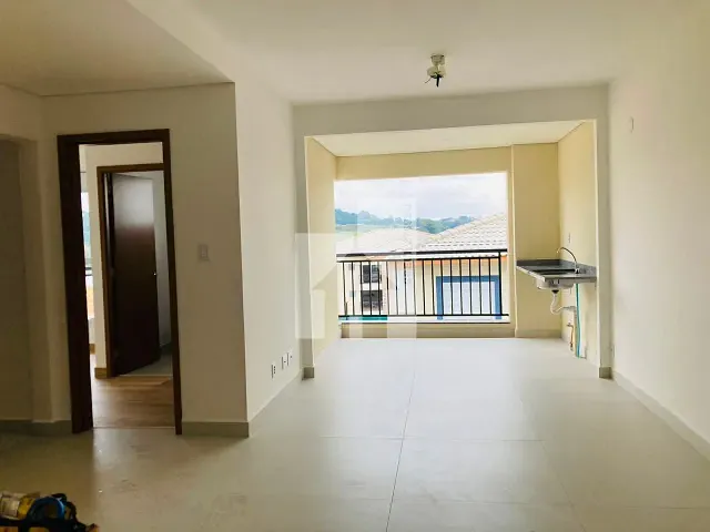 Apartamento 2 quartos e 2 banheiros, à venda, no bairro Residencial Jardim Perolla II em Itupeva