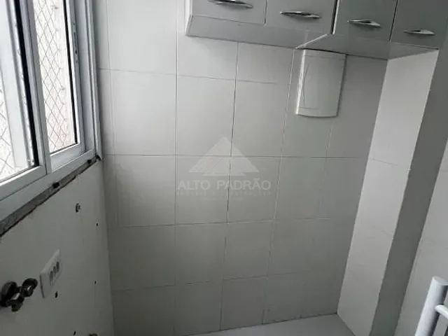 Apartamento com 50m² 2 quartos e 1 banheiro, à venda, no bairro Vila Nossa Senhora das Vitórias em Mauá